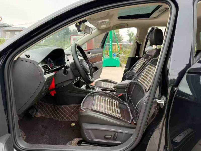 徐州19年大众朗逸3