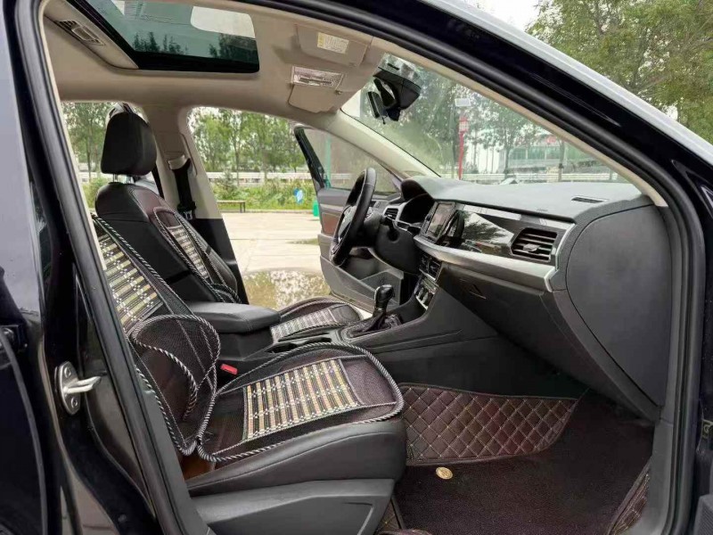 徐州19年大众朗逸5