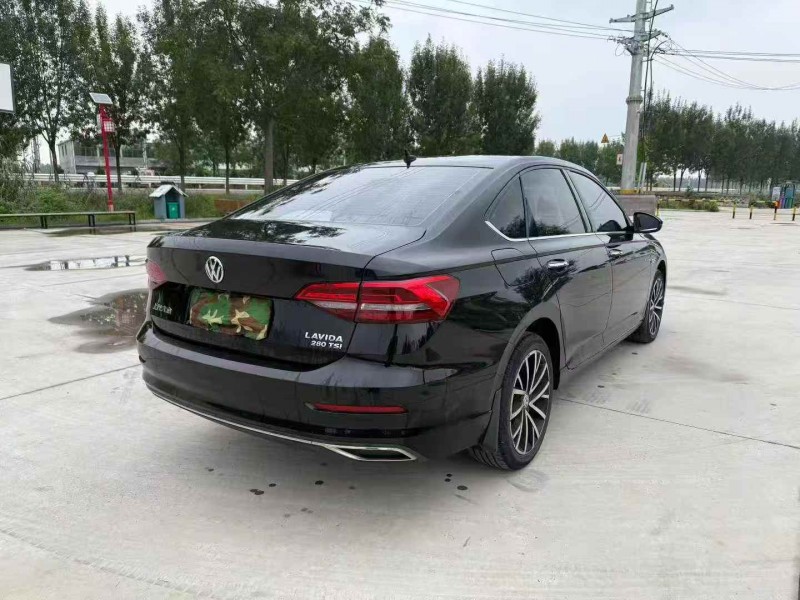 徐州19年大众朗逸8