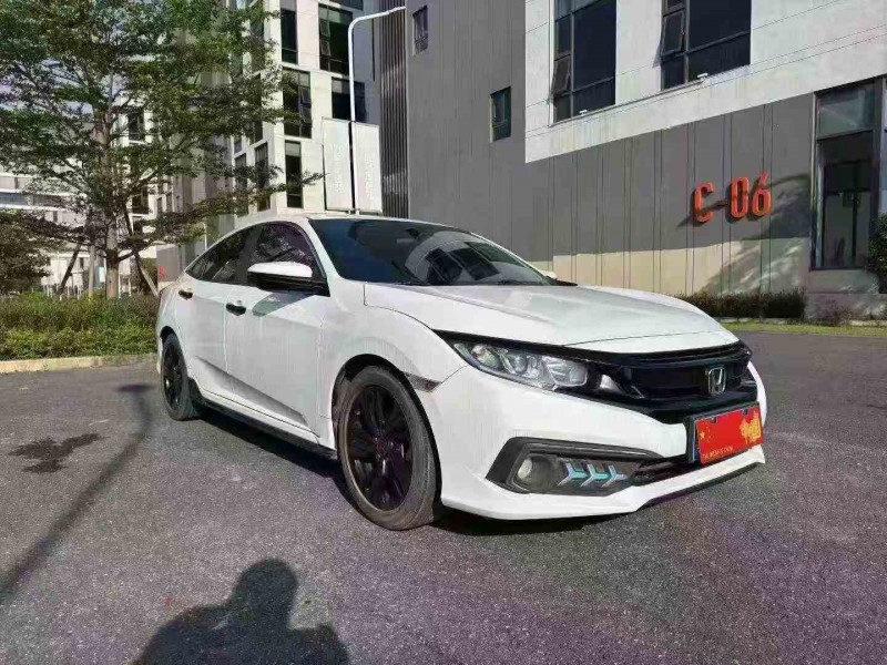 广州21年本田思域3