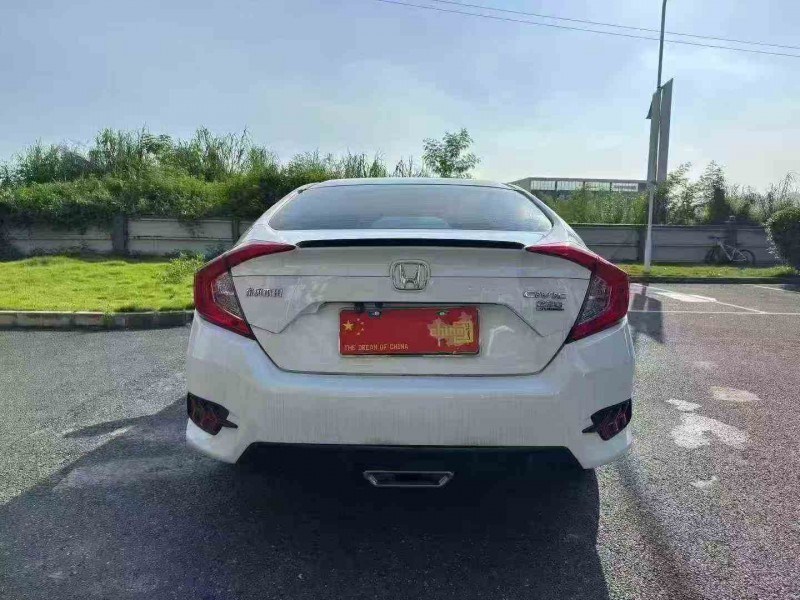 广州21年本田思域9