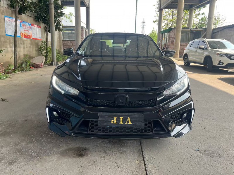 徐州17年本田思域1