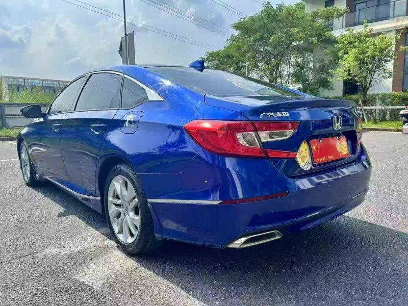 广州18年本田雅阁6