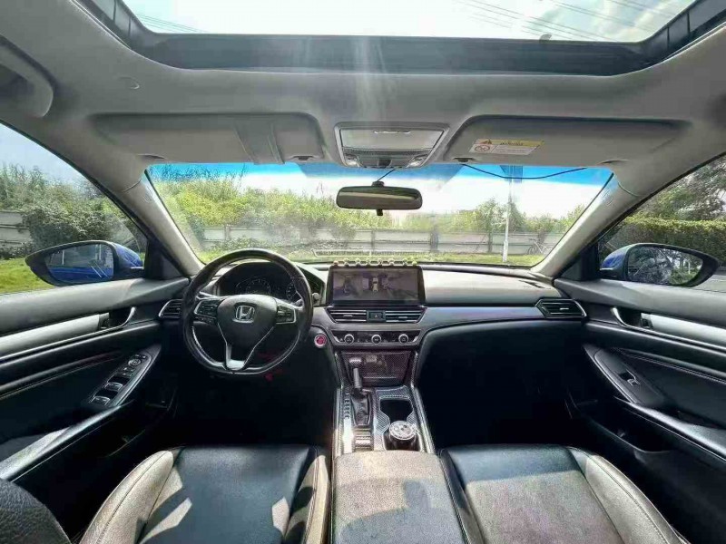 广州18年本田雅阁9