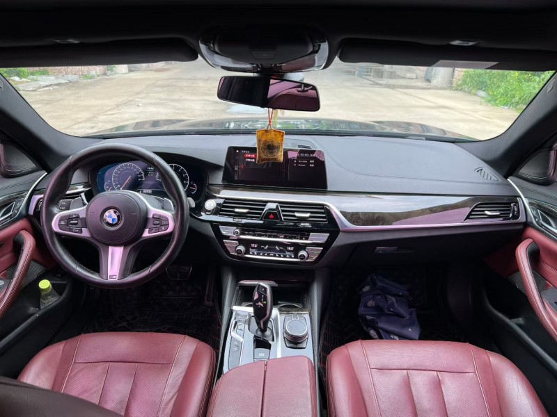 徐州19年宝马5系8