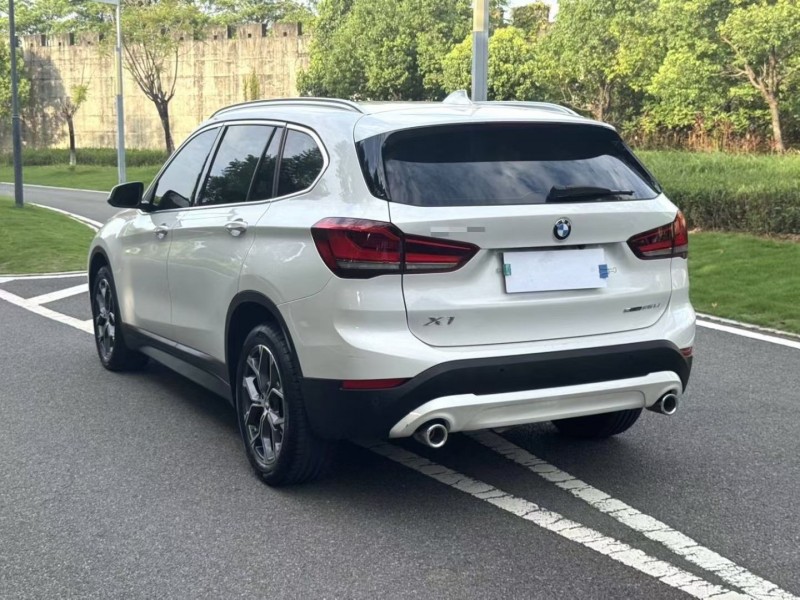 厦门21年宝马X17