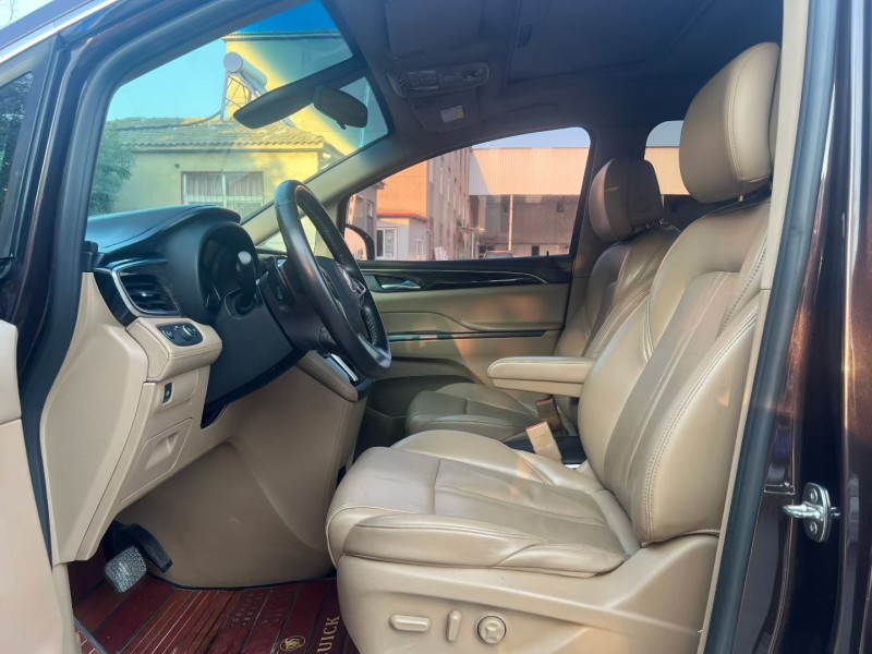 徐州18年别克GL88