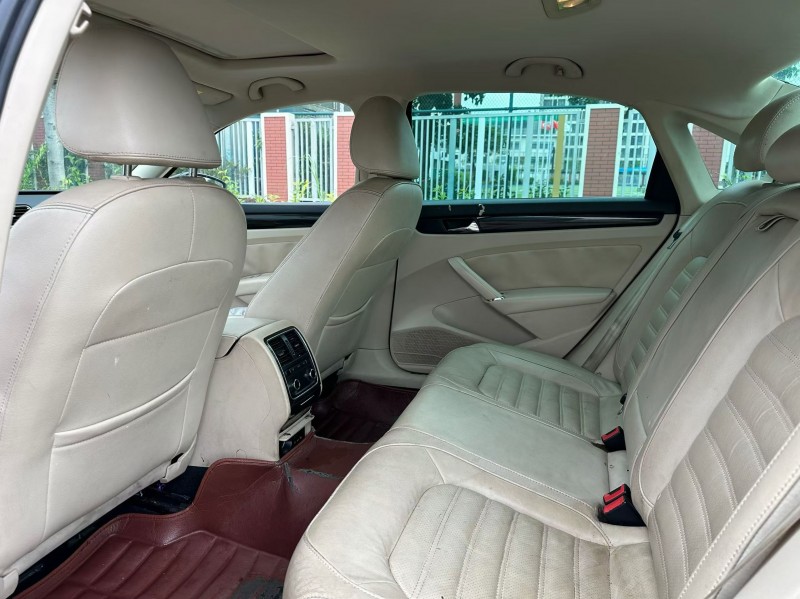 厦门14年大众帕萨特8