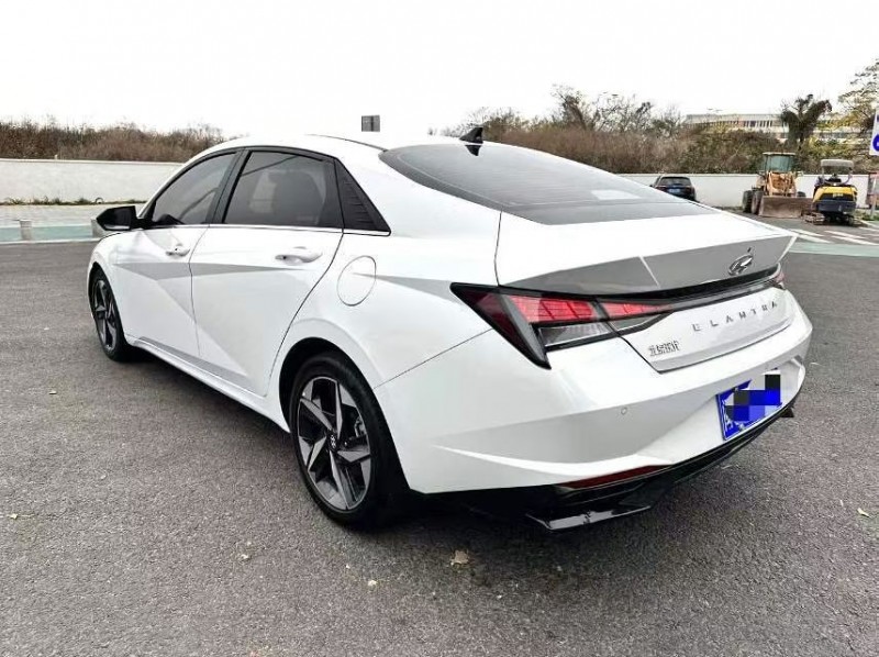 厦门23年现代伊兰特6