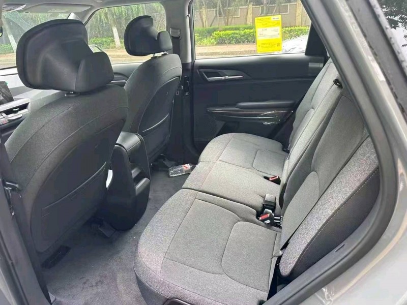 青岛25年起亚EV57