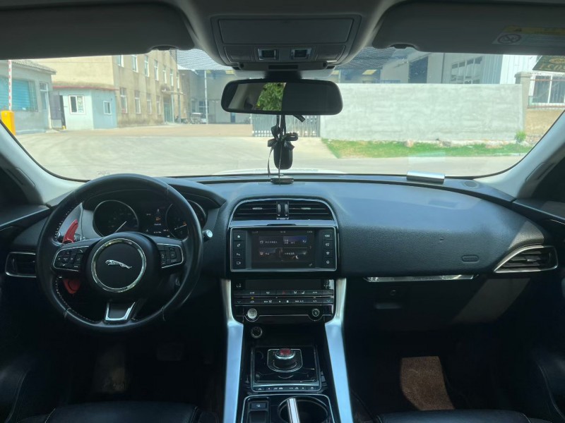 徐州17年捷豹E-PACE6