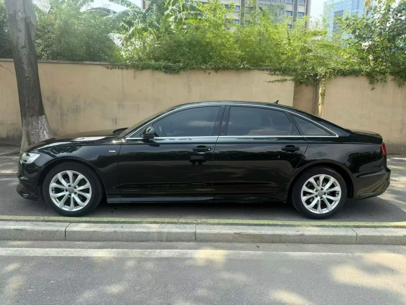 厦门18年奥迪A6L3