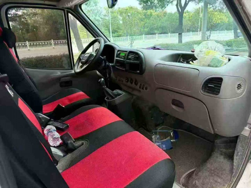 长沙19年江铃特顺8