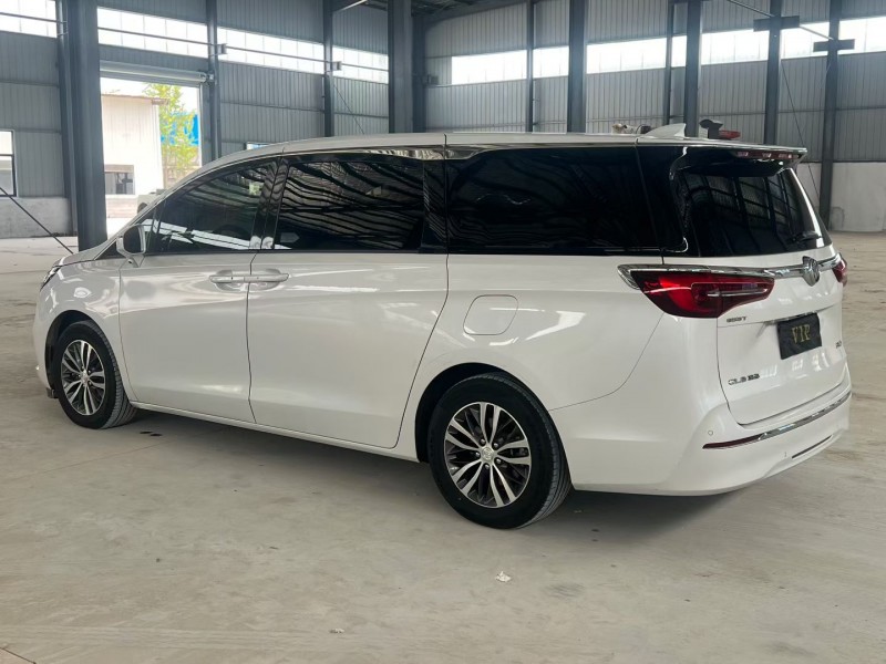 徐州21年别克GL88