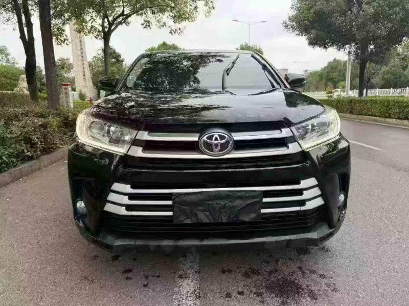 长沙19年丰田汉兰达1