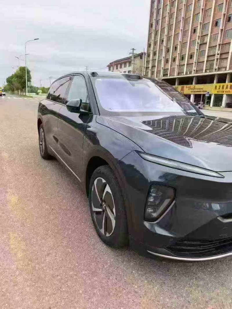 娄底25年蔚来ES82