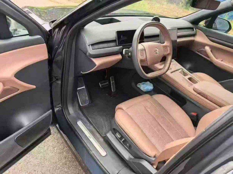 娄底25年蔚来ES85