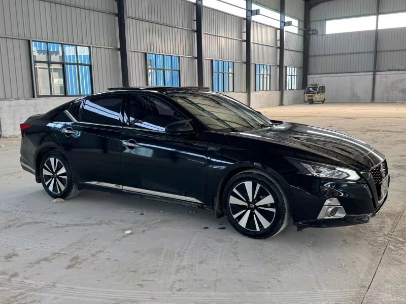 徐州19年日产天籁6