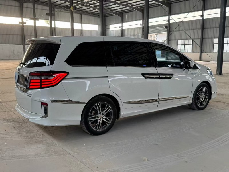 徐州20年本田艾力绅5