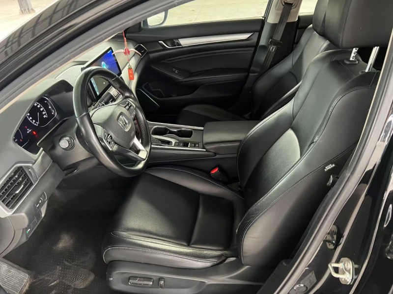 徐州21年本田雅阁4