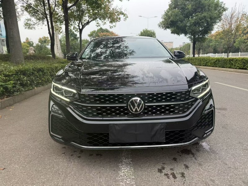 娄底22年大众帕萨特1