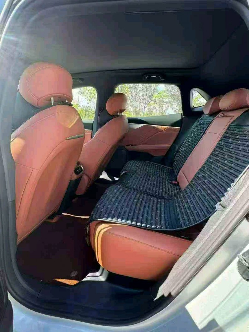 新余24年长安汽车深蓝6