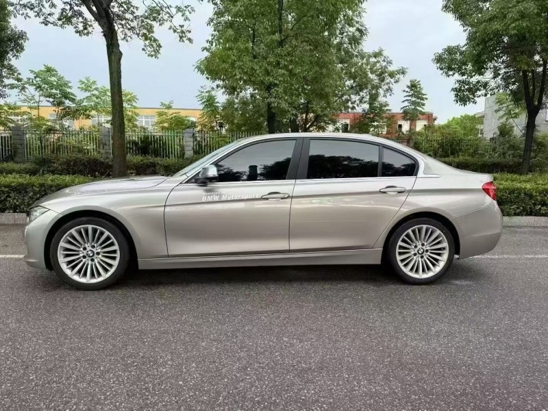 娄底17年宝马3系7