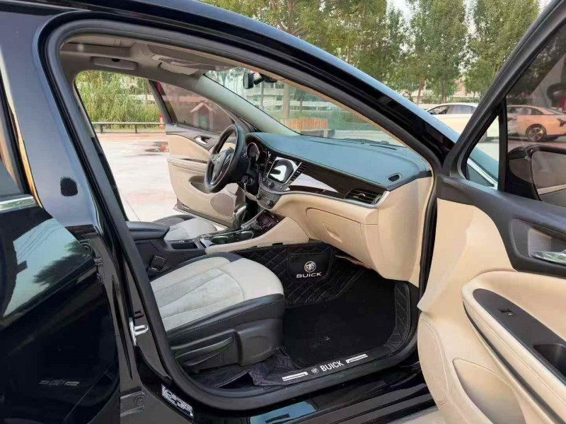 徐州19年别克威朗5