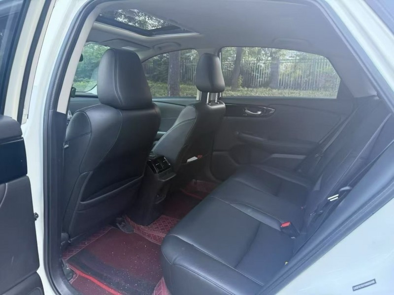 娄底23年本田凌派5