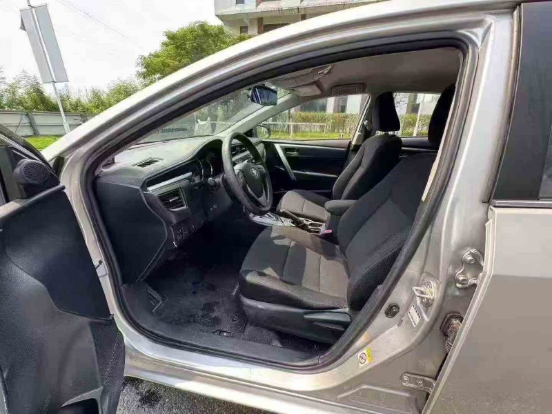 广州17年丰田卡罗拉5