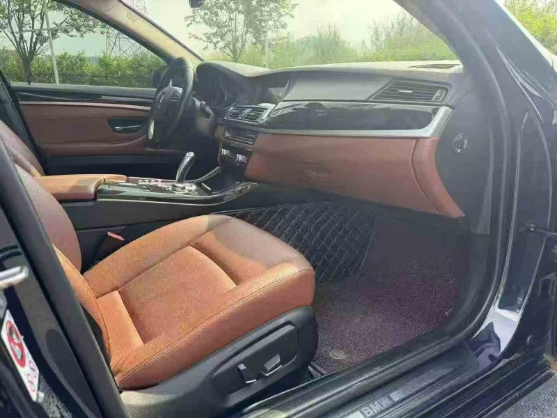 广州16年宝马5系7