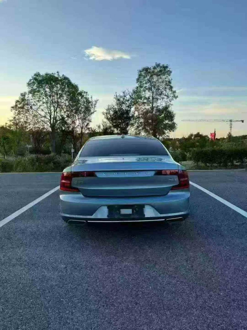 新余19年沃尔沃S907