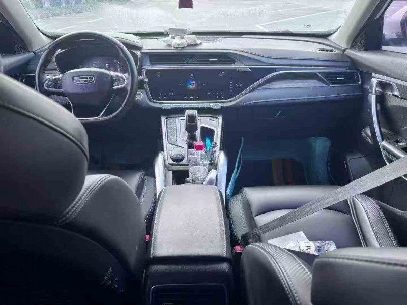 赣州20年吉利博越5