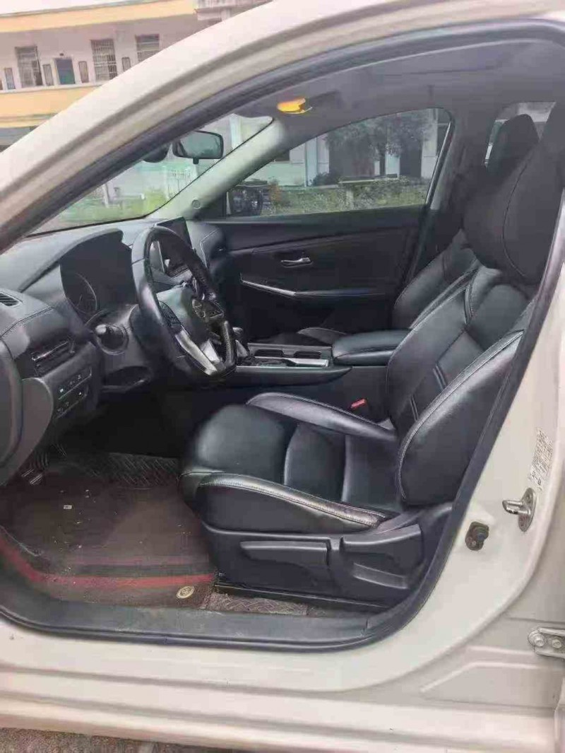 赣州20年日产轩逸6