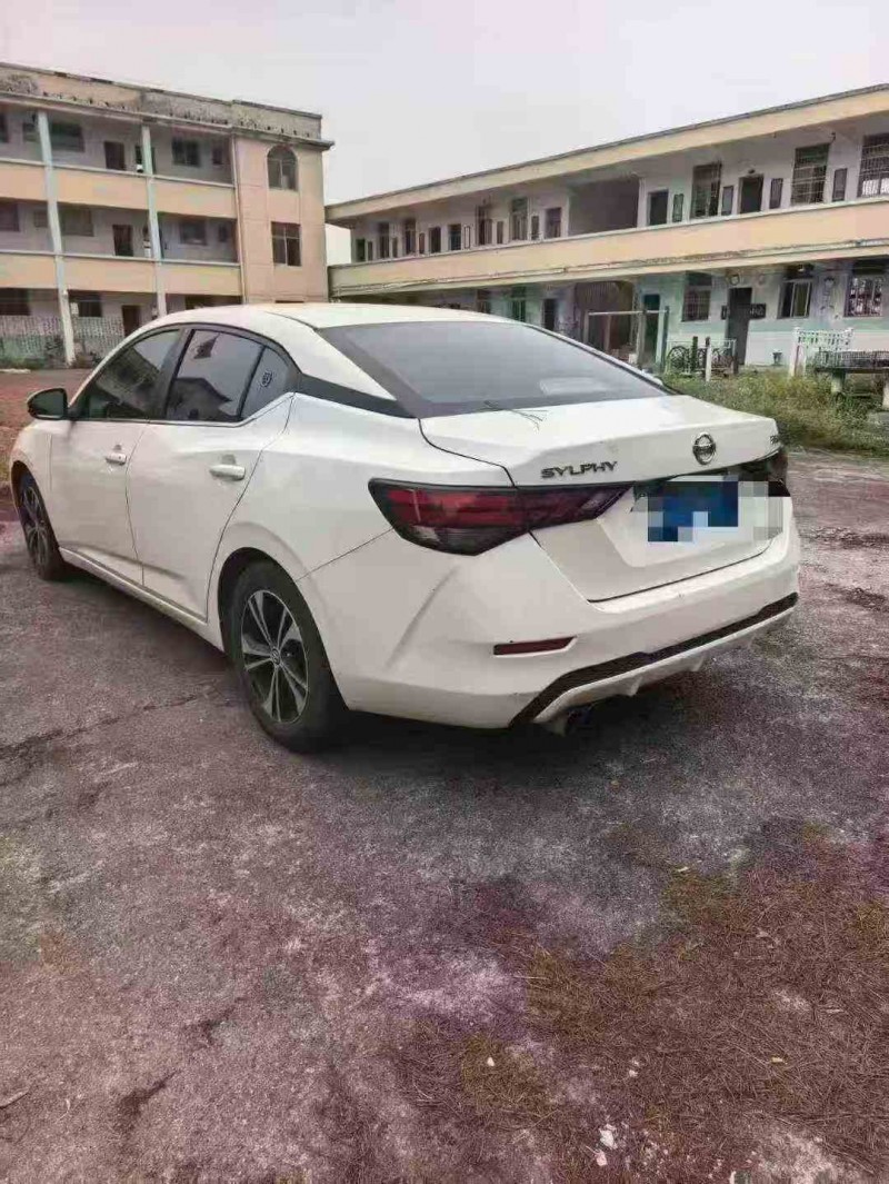 赣州20年日产轩逸8