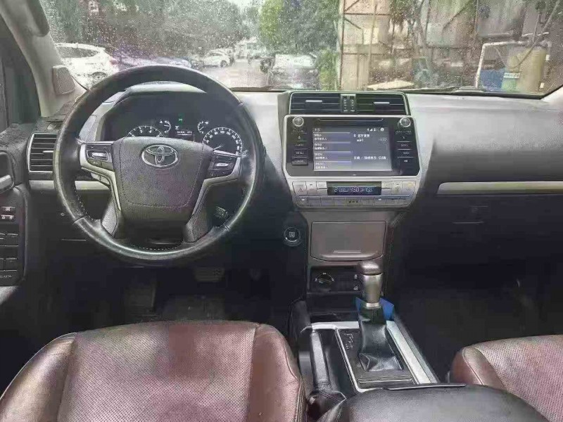 深圳20年丰田普拉多4