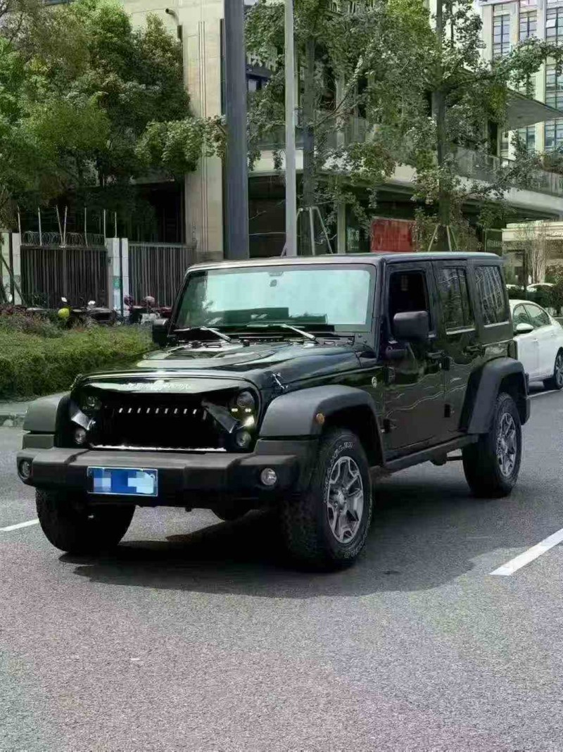 攀枝花18年Jeep牧马人2