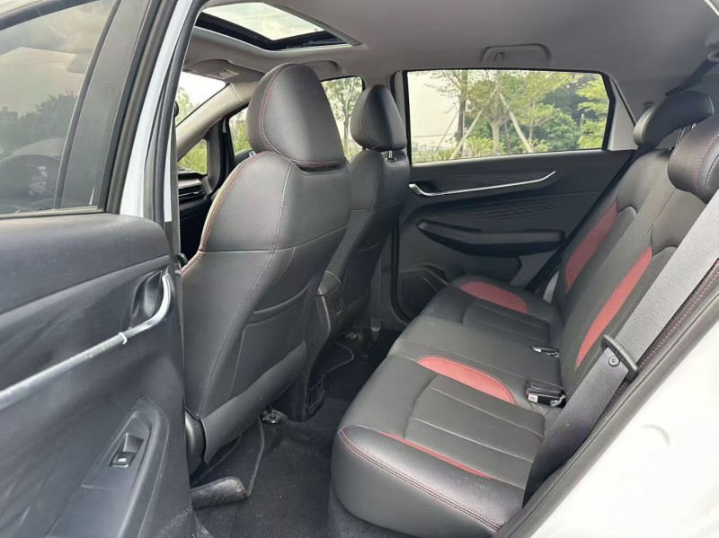 汕头22年吉利远景6