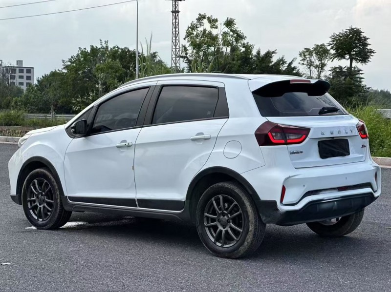 汕头22年吉利远景7