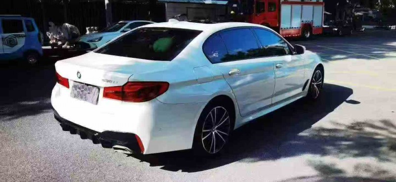 泸州19年宝马5系9