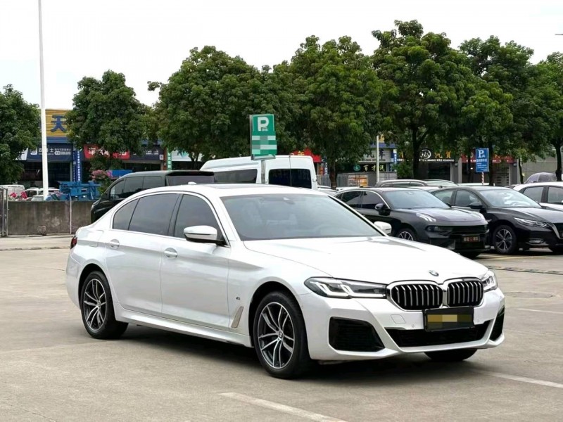 广州23年宝马5系2