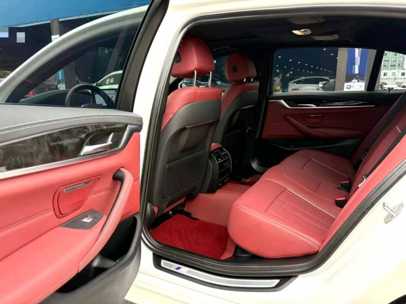 广州23年宝马5系5