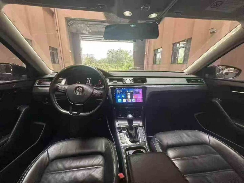 重庆16年大众帕萨特4