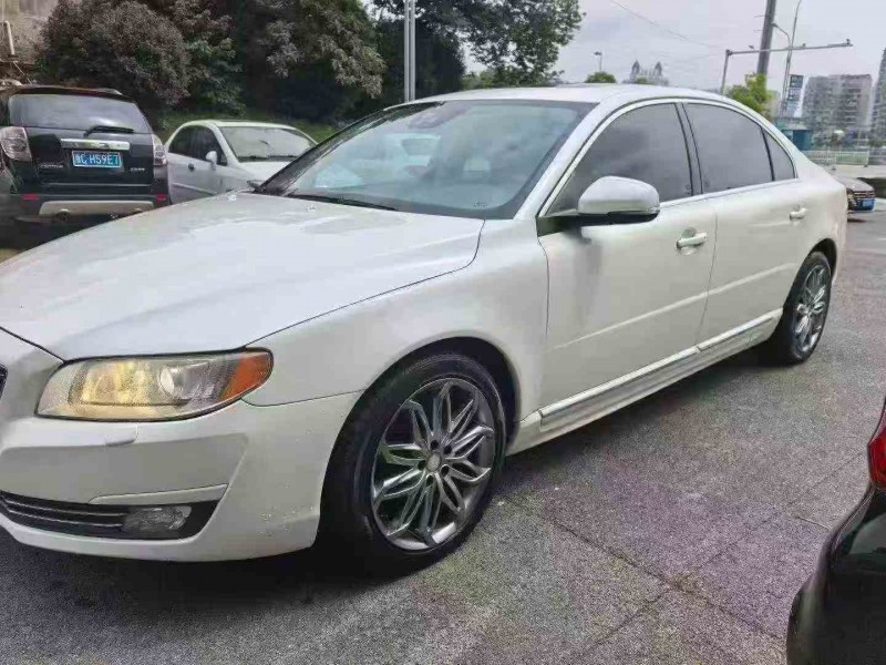 萍乡14年沃尔沃S80L2