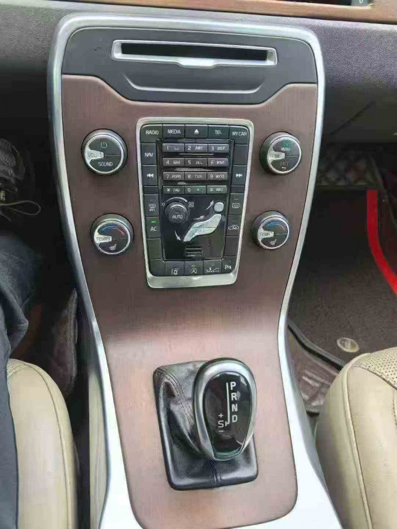 萍乡14年沃尔沃S80L6