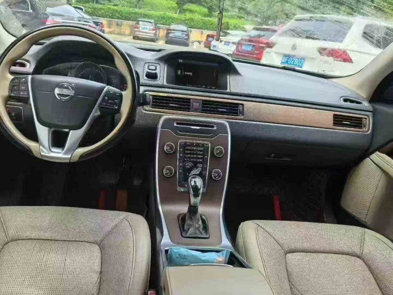 萍乡14年沃尔沃S80L7