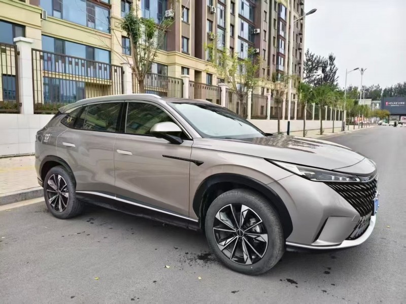 邯郸25年荣威RX53