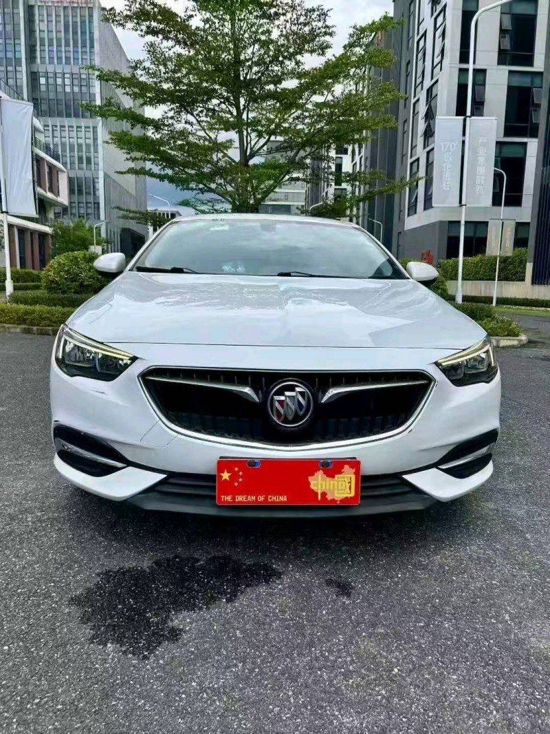 广州19年别克君威1