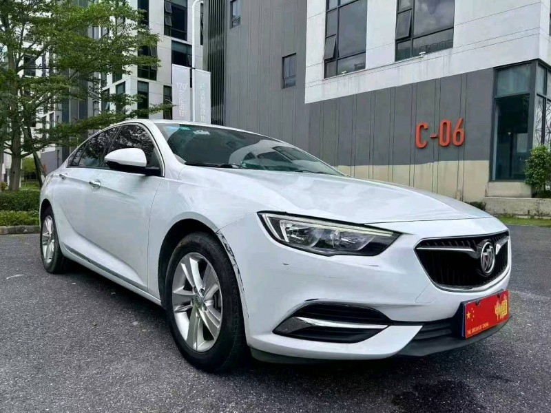 广州19年别克君威2