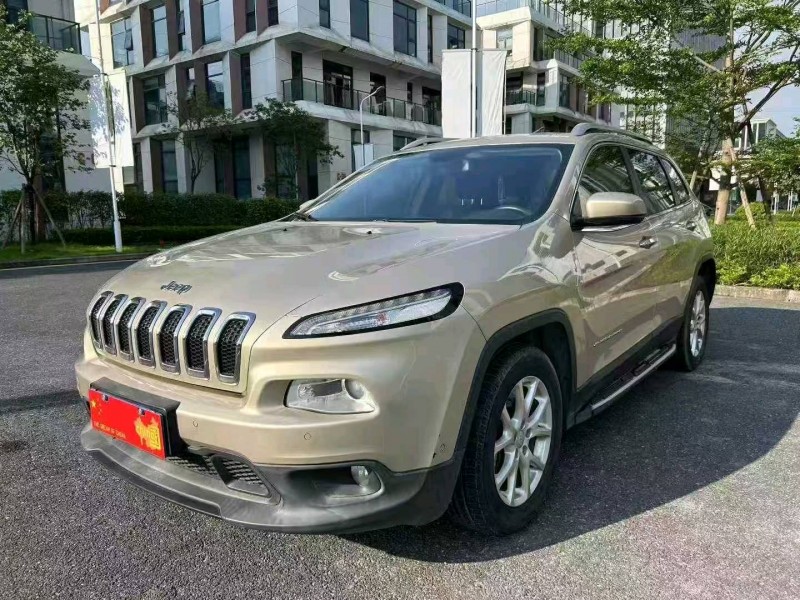 广州16年Jeep自由光3